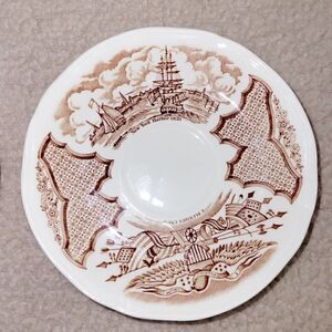 Alfred Meakin Fair Winds saucers set of 7. ^